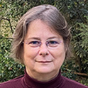 headshot of Monica Henry